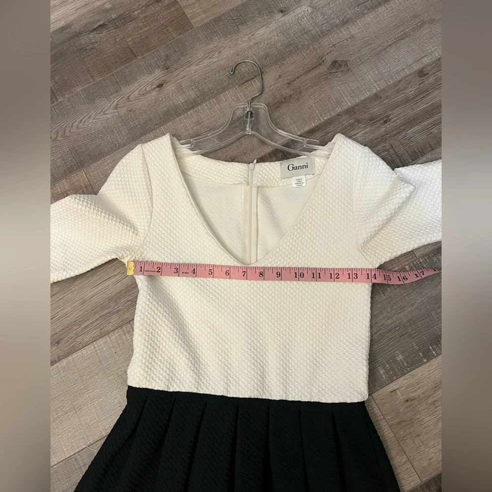 Anthropology Ganni Black and white Midi dress sz XS EUC
